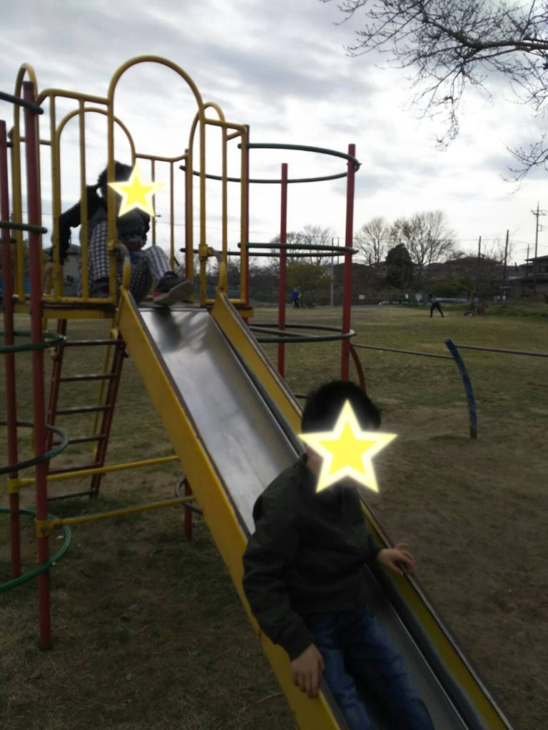 17-03-24-19-40-25-141_deco