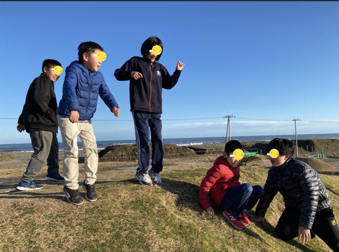 3955C8A1-3A07-48DB-B8E1-C547D5E95622