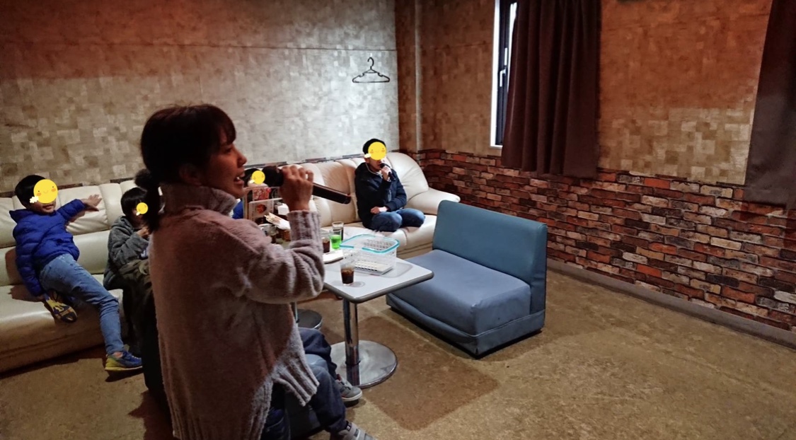 5AE6A30D-757C-44EE-B739-7C47B05E251F