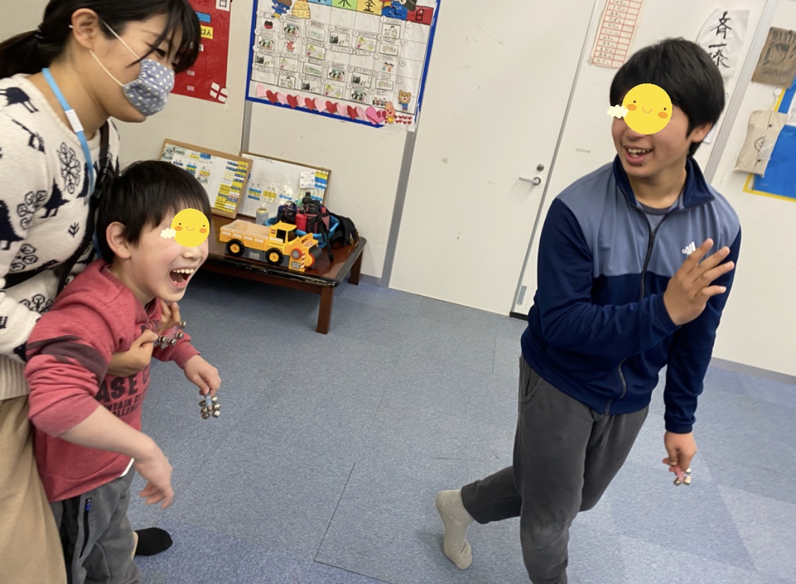 0912E4A4-4D22-4553-9BAB-B0F2461D9046