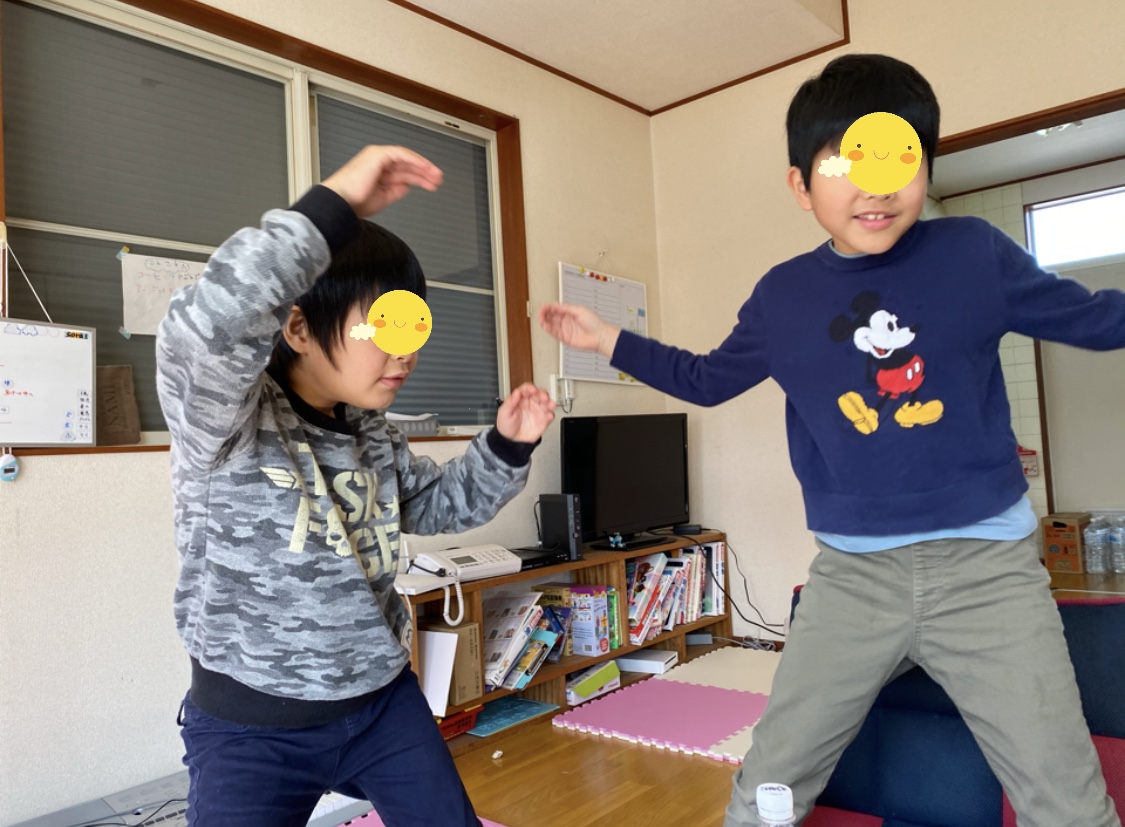 8F017F84-3976-45BA-86BF-2311874BF1C3