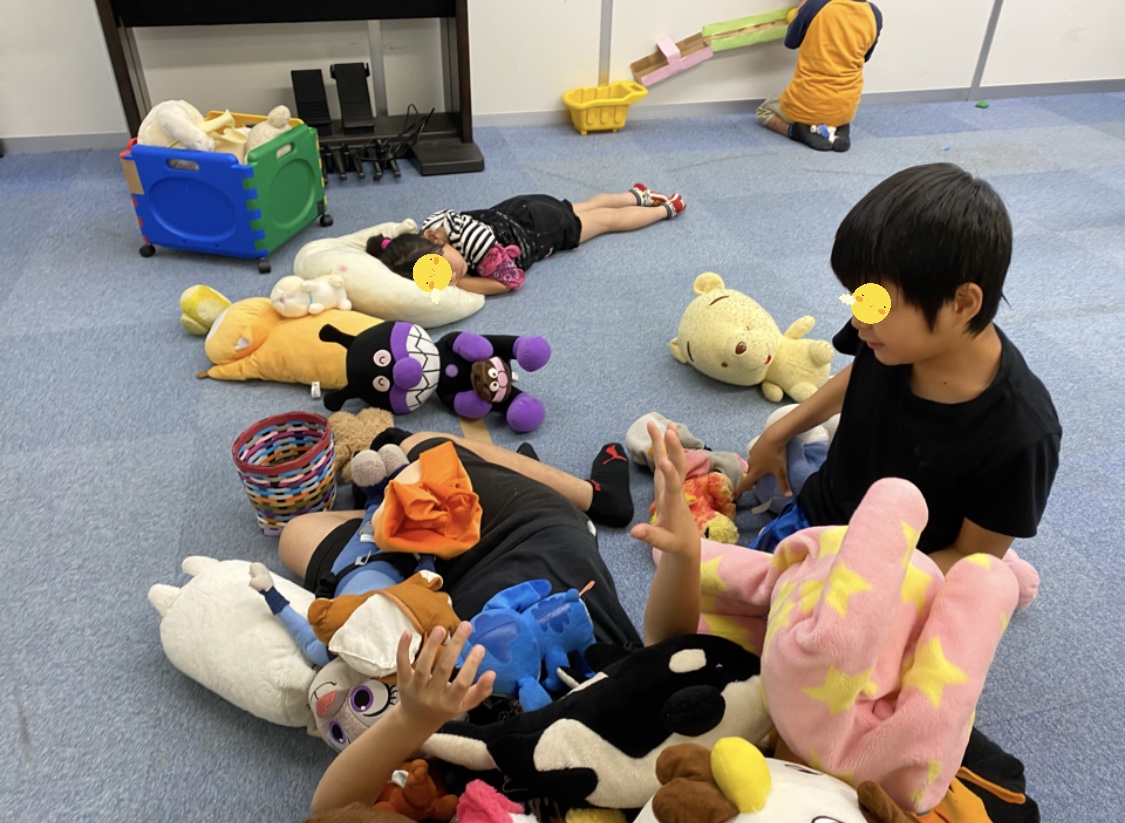 EEE308AF-846D-48A5-BAA4-28D0A34F0BB9