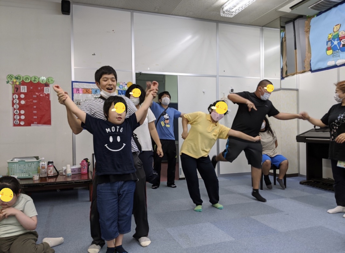 75C519D7-3ADC-49E6-B06C-B6DC141ABE01