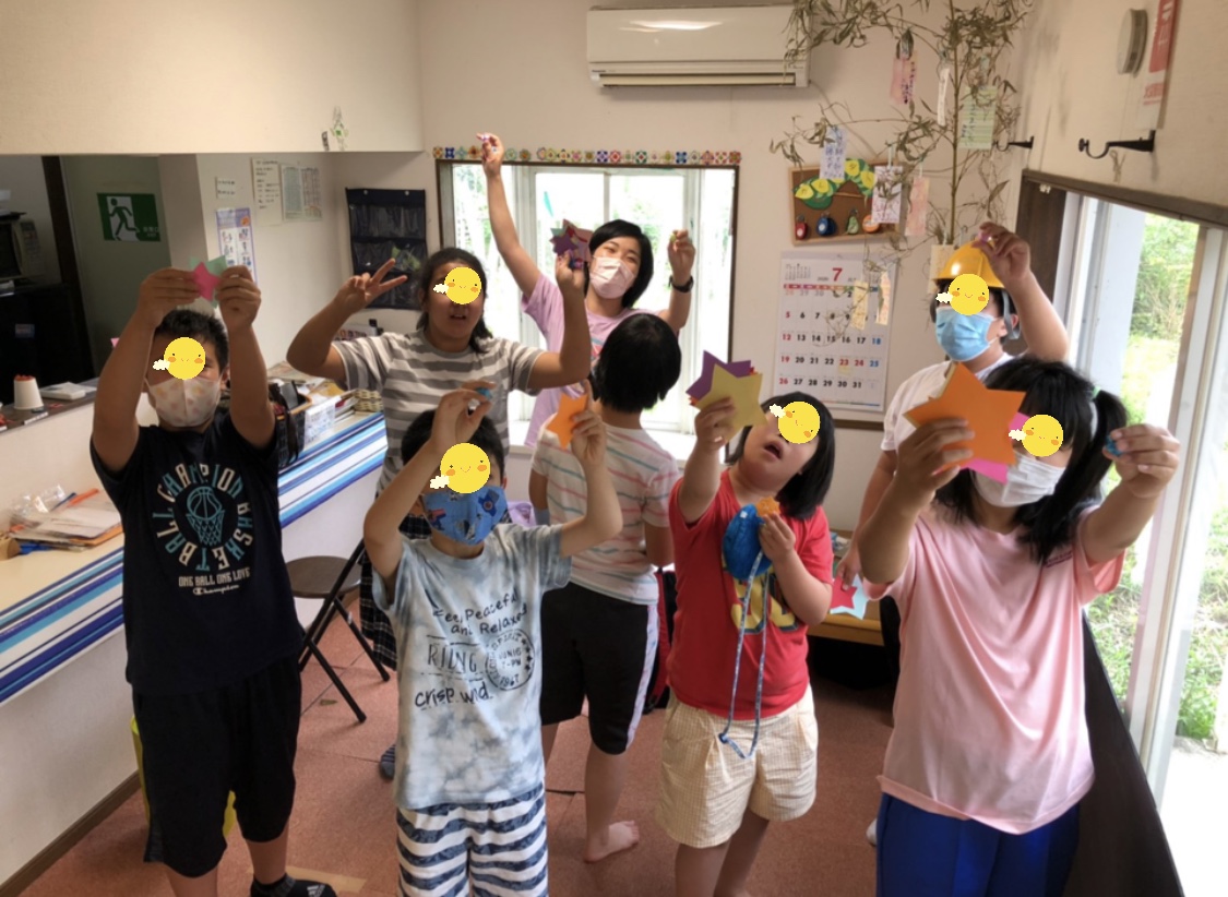 E8CFA0D9-F83F-4F5D-AAB9-72E5C45CA75C