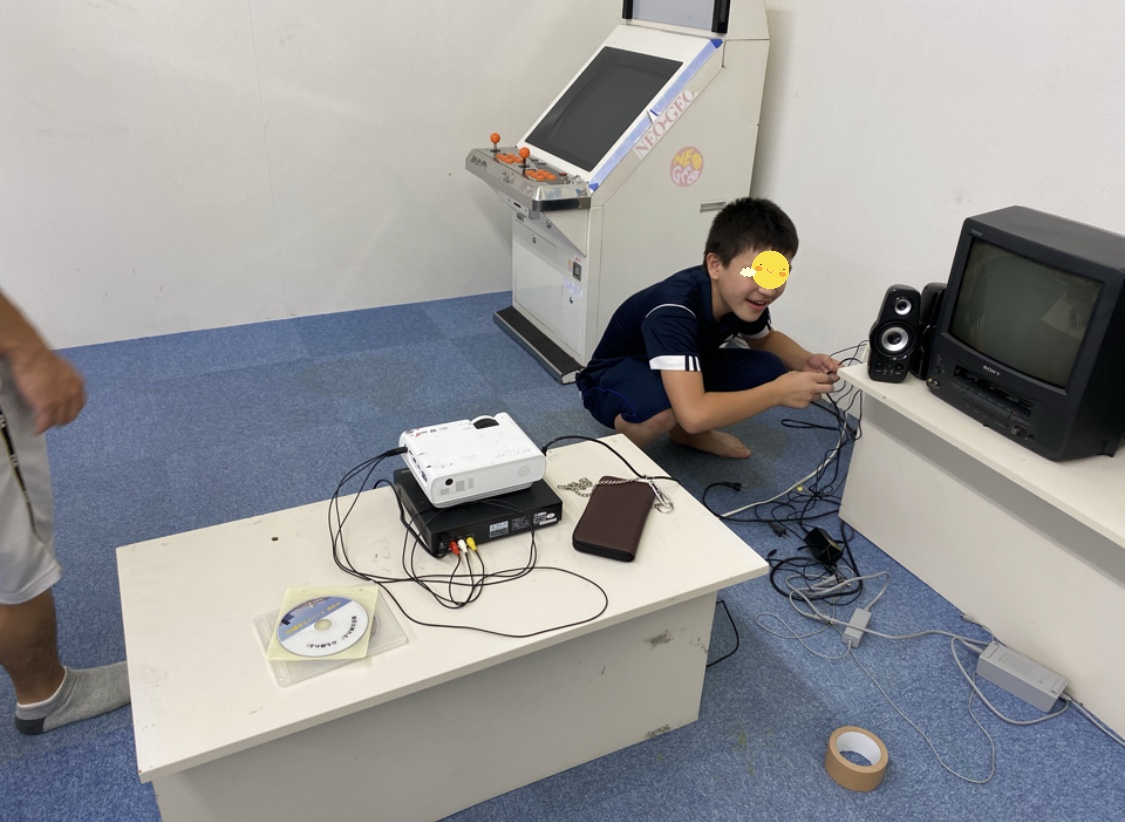 25E5B1FA-67DF-4309-B2AC-A8A3D2774189