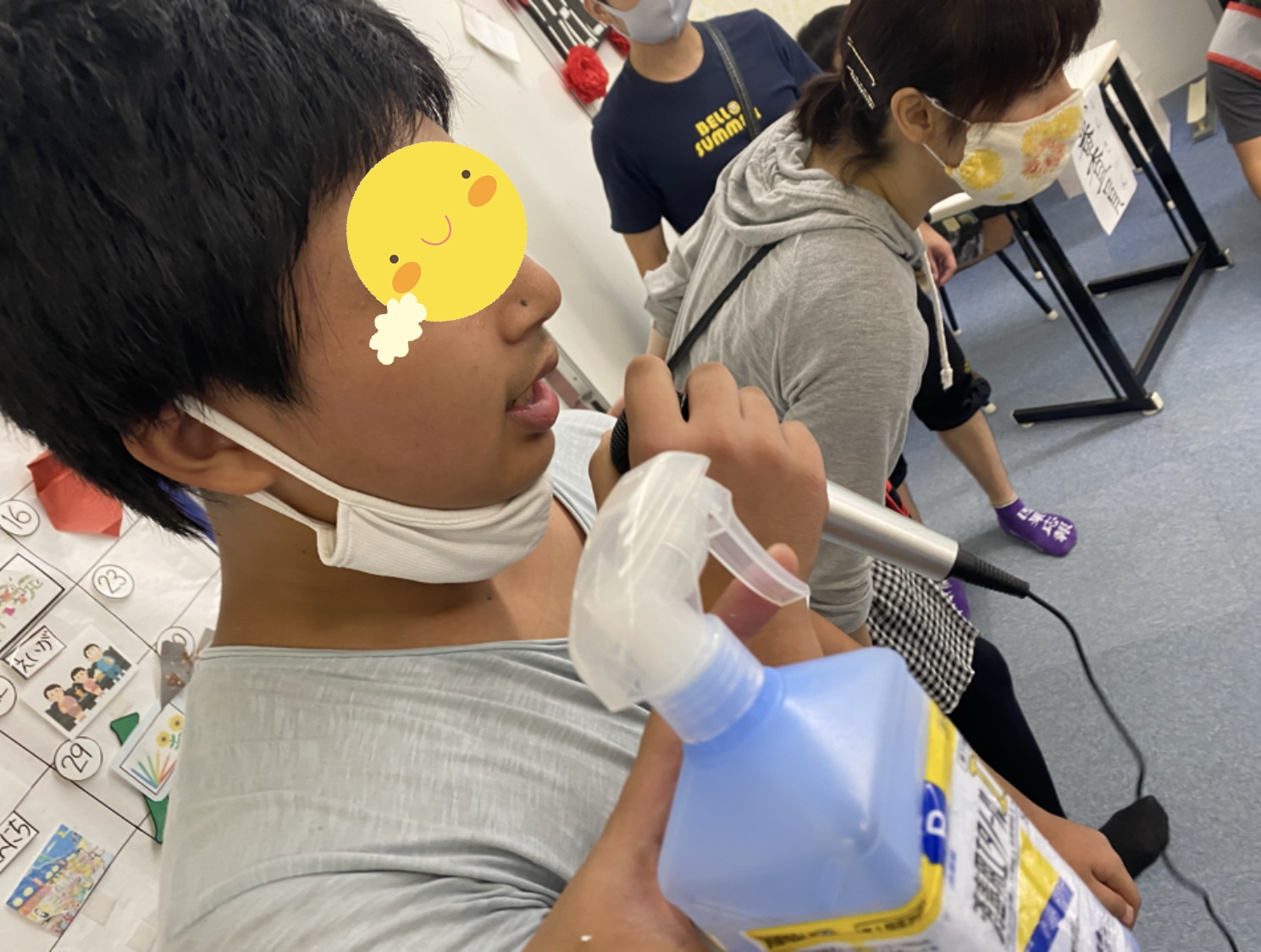 2A3C9D6C-0186-4AFE-8E94-F6C7A22318B3