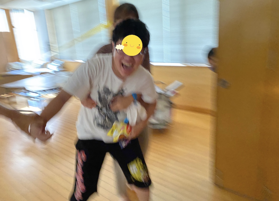 55826ED1-AD26-456F-BD7B-52708A8839B7