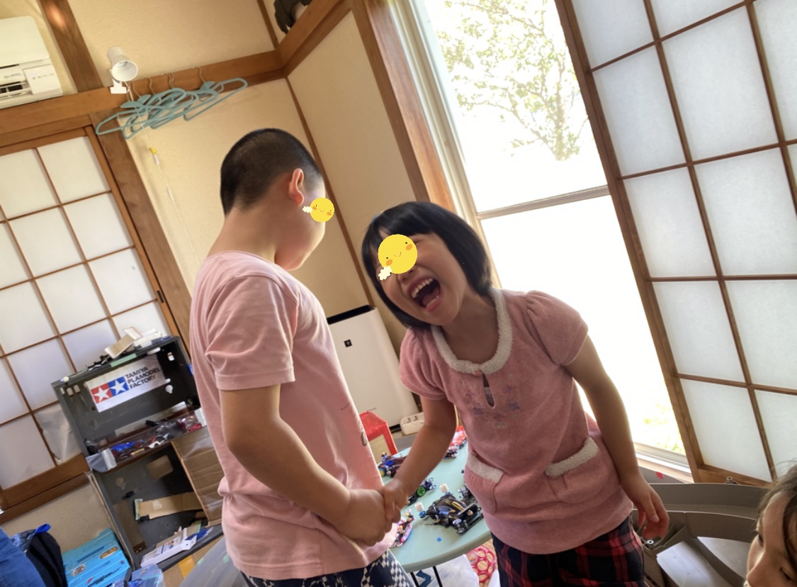 5D812DC2-DAE5-4024-B520-442B4F111C74