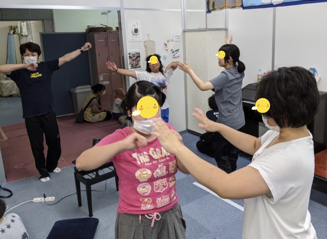 81FC9B25-5EA5-4243-A083-267685E23AEB