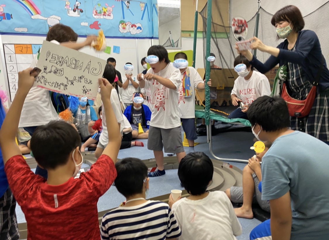 9C905D35-216F-46EB-A720-270F2EBAB1A0