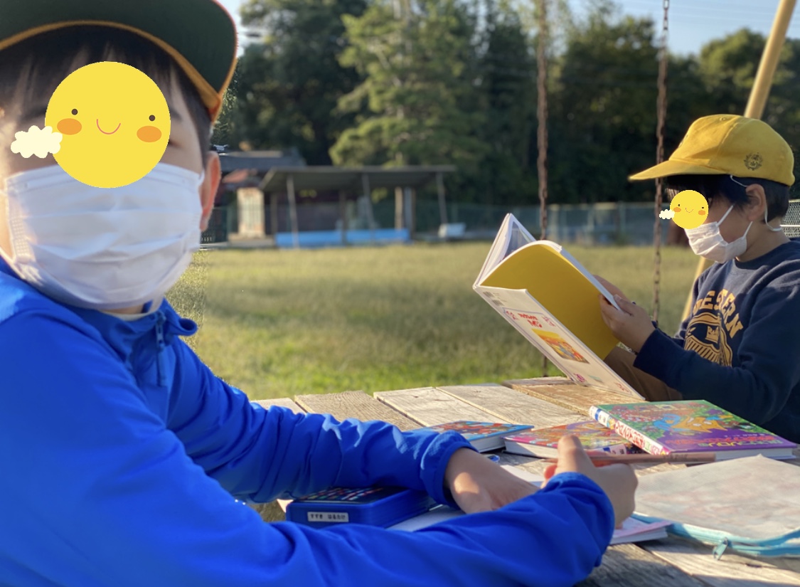 8EFF3452-2C45-4EDF-A2F9-9C3BDED62655