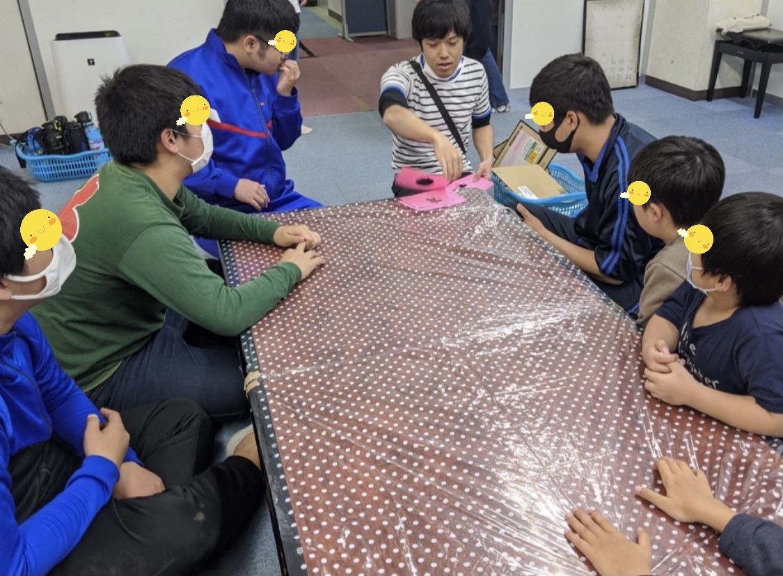 3F08F96F-A23C-449A-B29C-F3F34BD28140