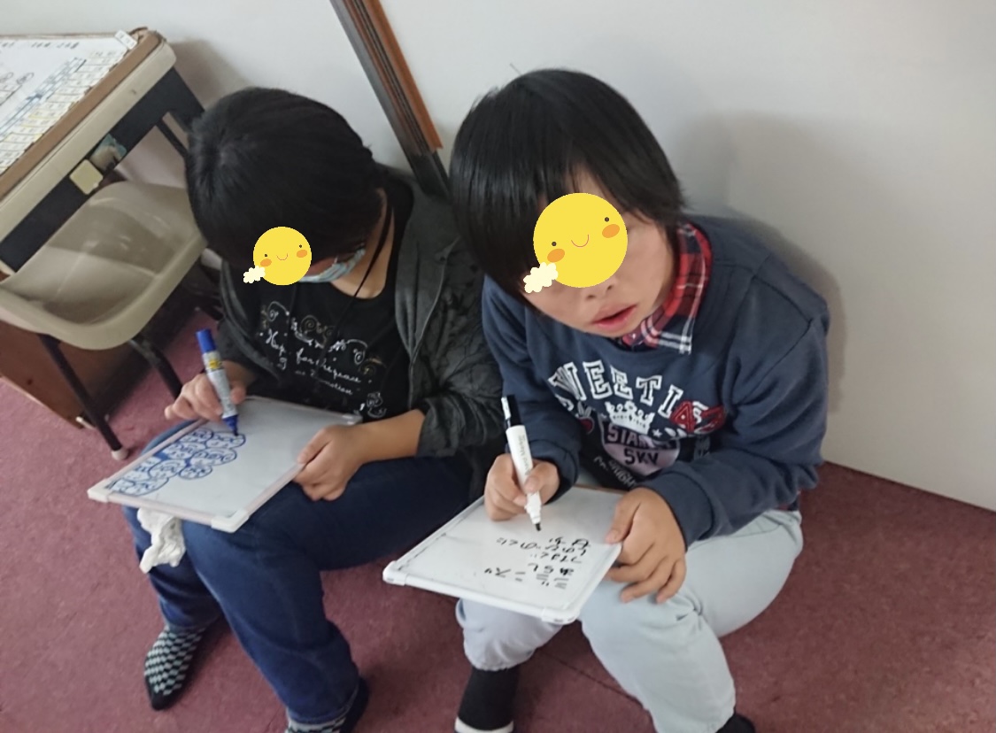 71D589DA-4D41-42D4-A744-2BAD32ABD556