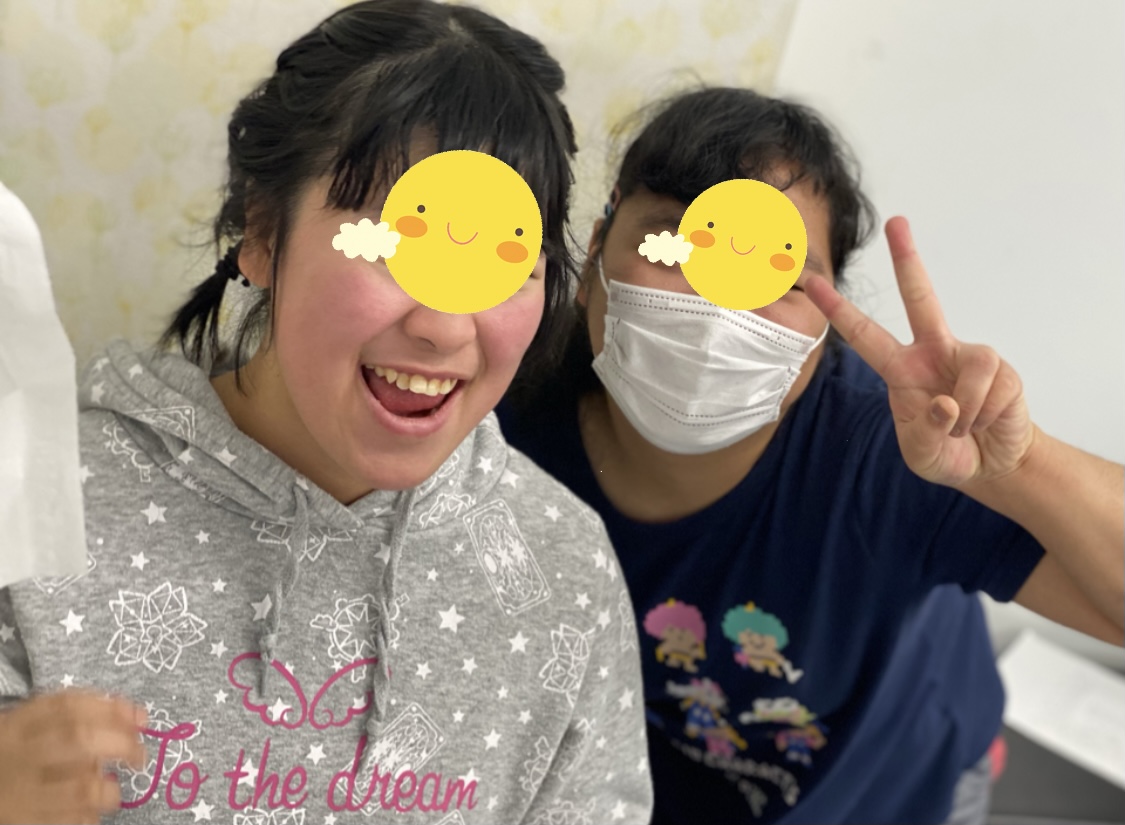 7551AAC3-AB5A-4721-A1B5-54B352158258