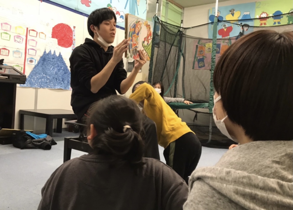 8F227822-ED3B-4090-9E5E-3016115572F8