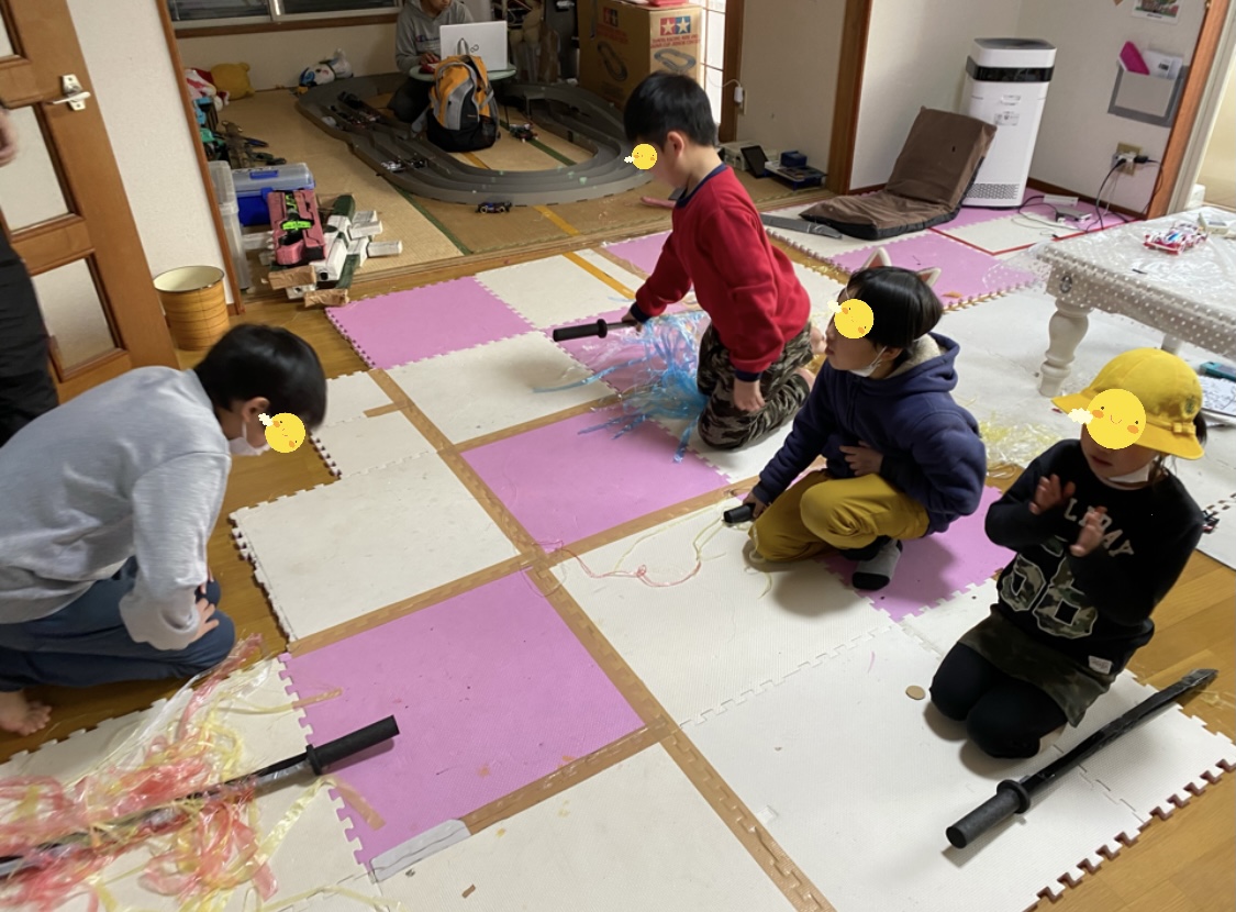 E2F25C7B-215B-46A6-B230-0C66571CA551