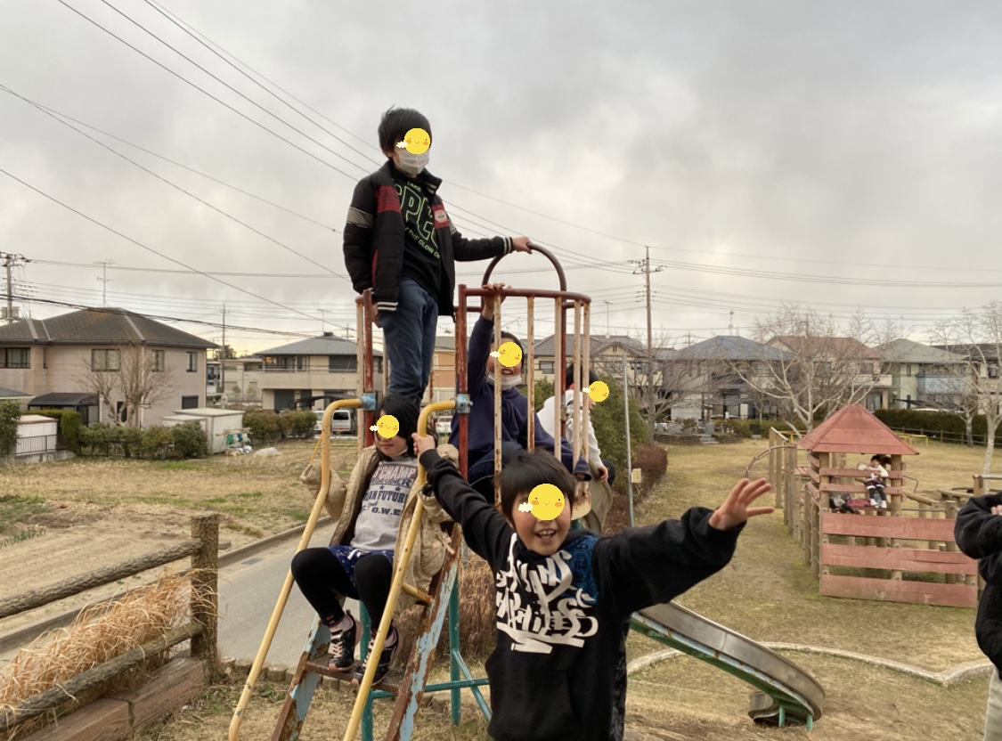 0EE26974-C1ED-4498-868D-B6E6C732D767