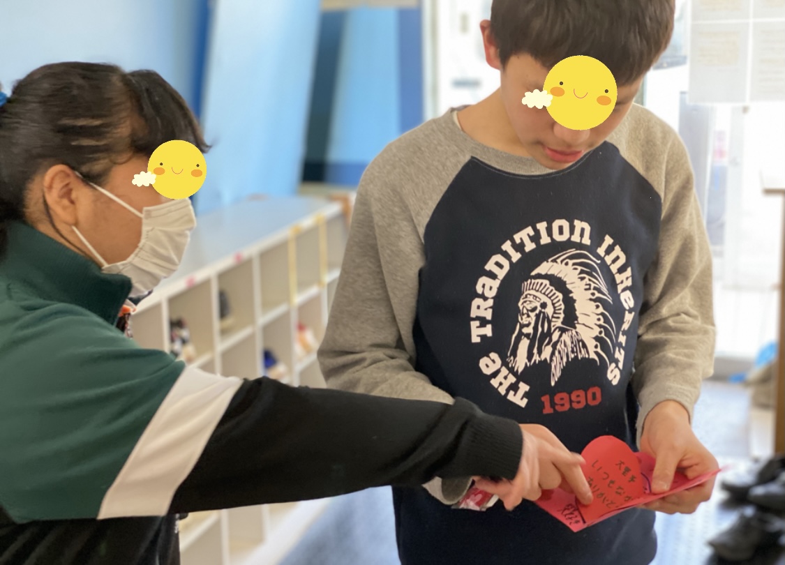 18F5CA60-ED0C-4935-B62A-67C73904D6B7