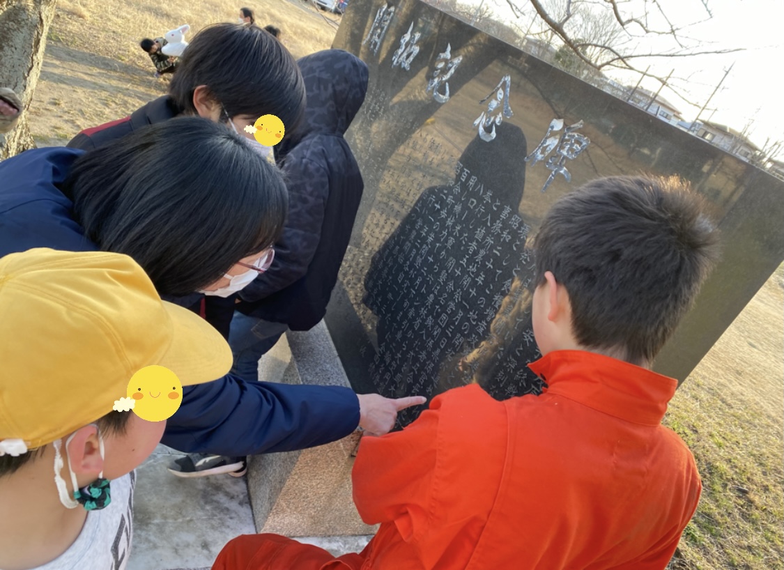 5AA2CAF0-664E-4EA2-9DFD-EE2EC129F357