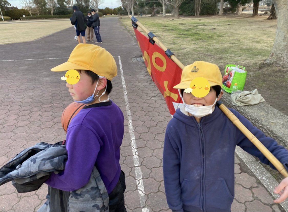 90AC8A09-E5C3-4FF1-833A-332AE70DD2F1