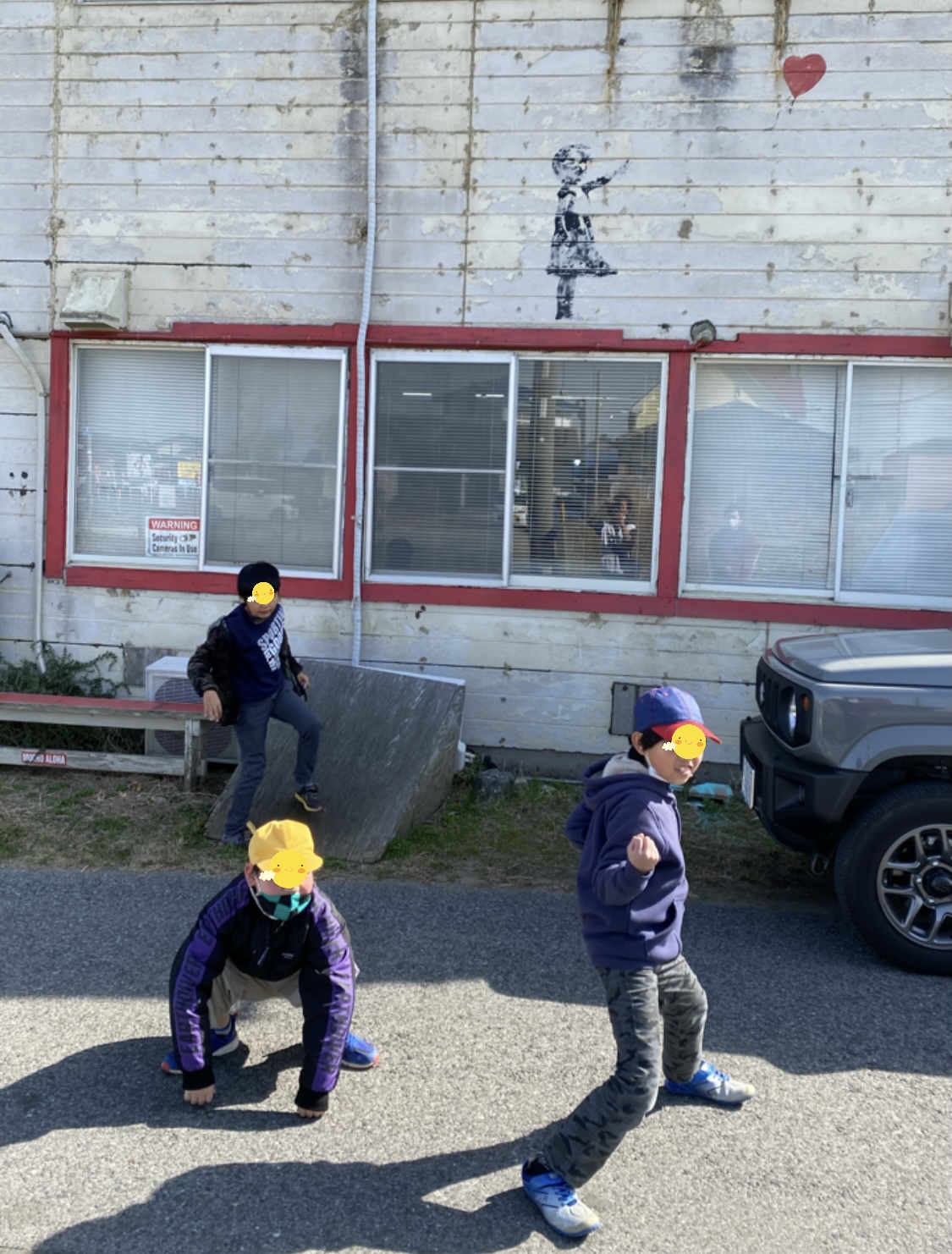 E10E0C29-19CC-43B7-BA92-B676ABFEF850