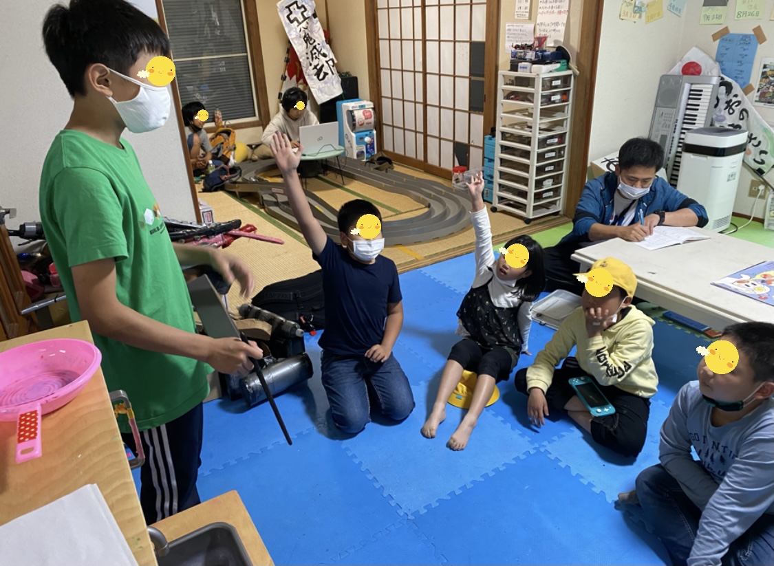 6C144203-160A-480F-813C-DAE7F0F3EED9