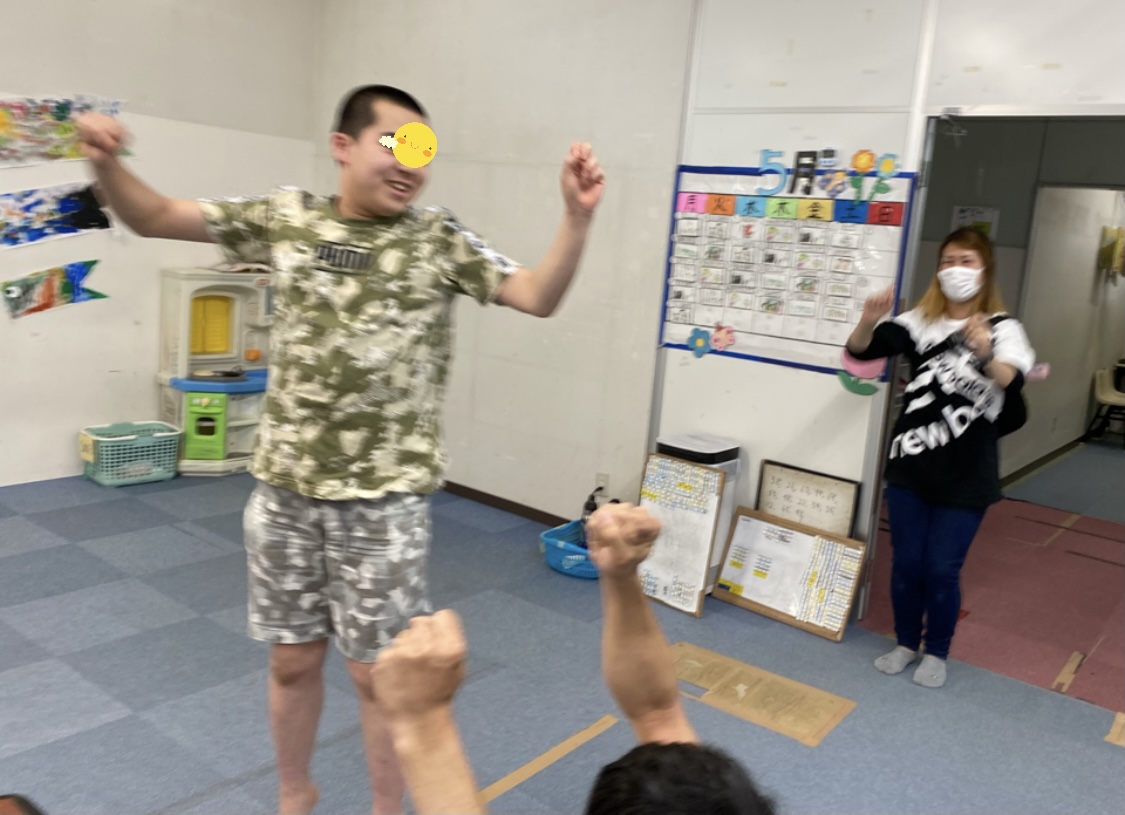 8E0AEAF7-1056-45AF-9A41-CF992C9AF1FB