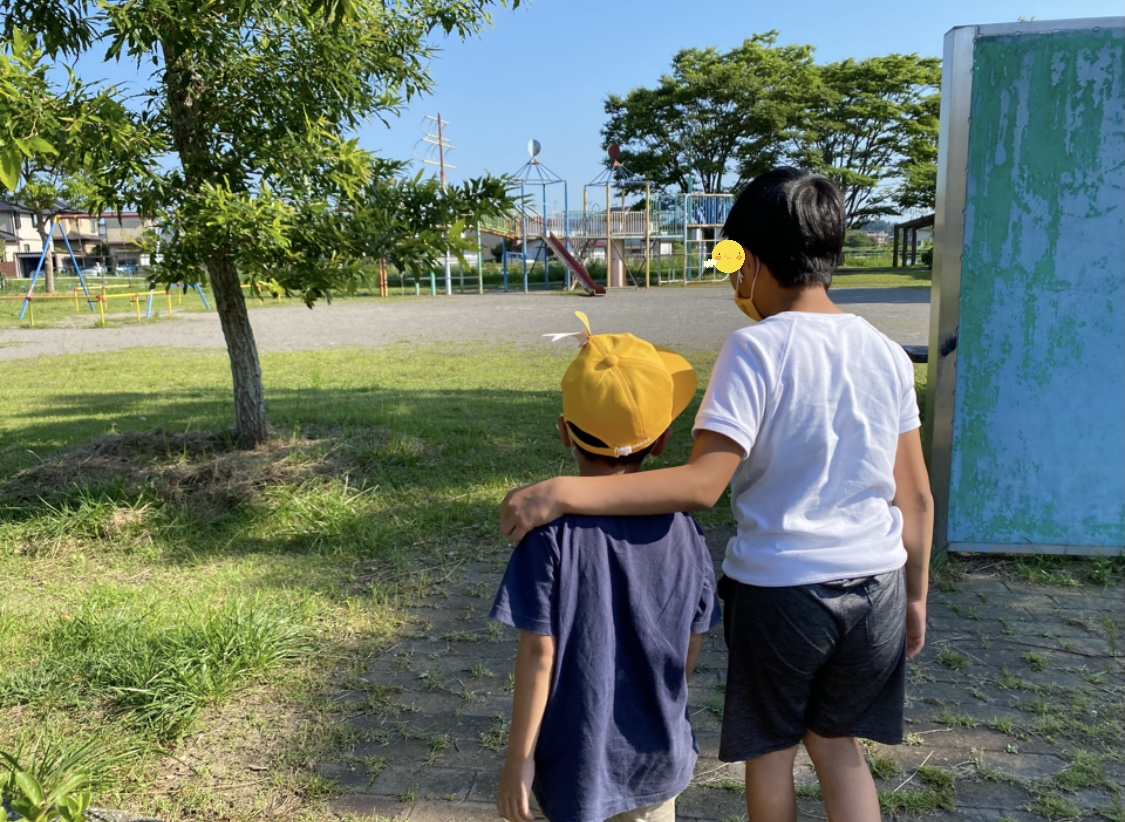 4A990437-3622-4D8C-904E-7446013A4CFB