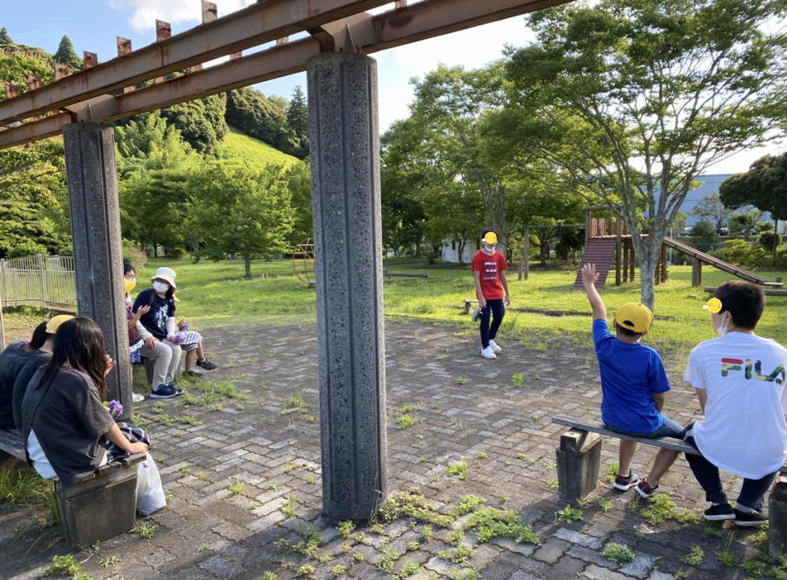 55C18AD0-1A81-4DDE-B832-F373A6B60109