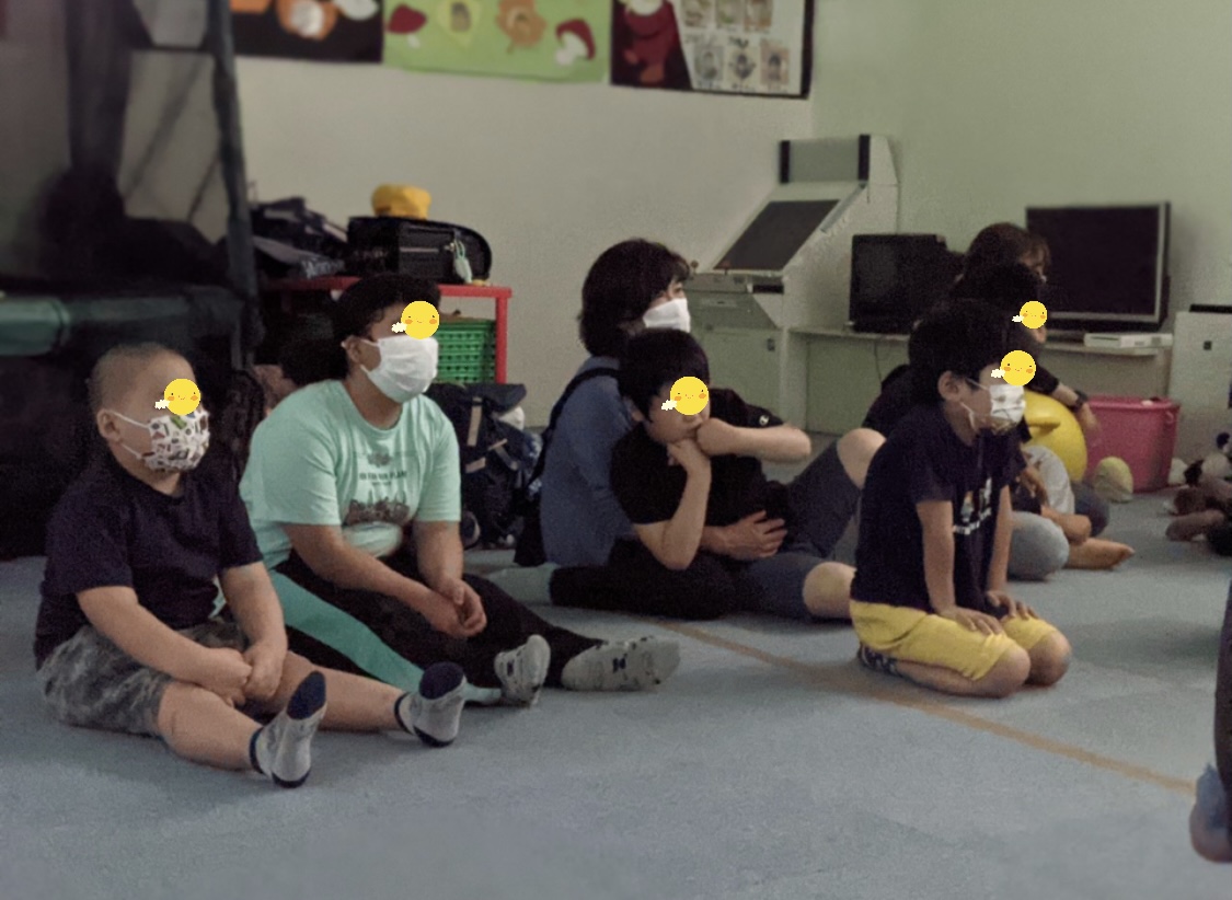 B5EFFB62-3656-4CA1-B017-99E49BEBFB10