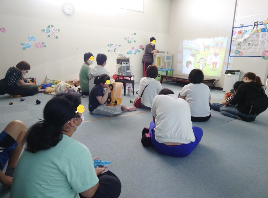 E7DA8827-6332-4F90-BF0D-AA66C96A02B1