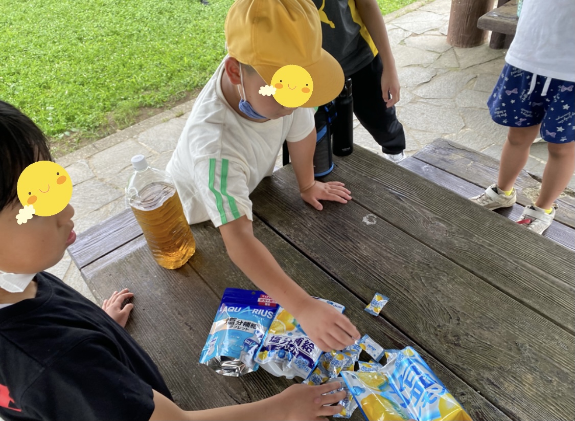 132374E9-103C-43B2-98D8-7FD6DC55D5A0