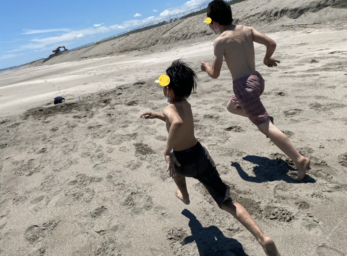 3B18BBCE-7AEA-49DC-8EB1-3294EC196354