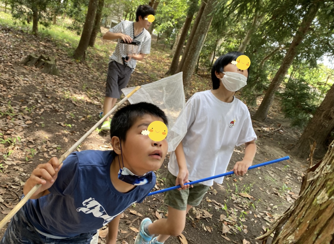 CD6054A4-70F6-40EB-8861-DEFEAA53EC2B