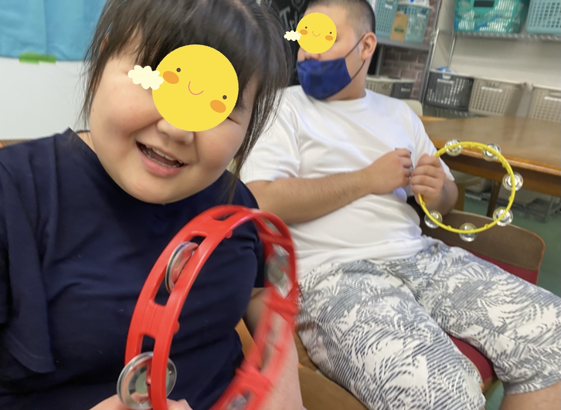 DBA9ED80-77D7-4B89-8FEB-42166D4C32A4