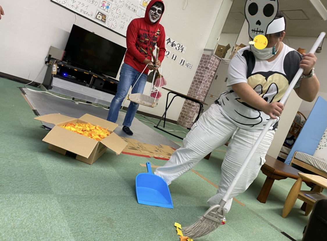 EDDF9F1F-ADD5-4D8F-BBBF-63346CAD09D8