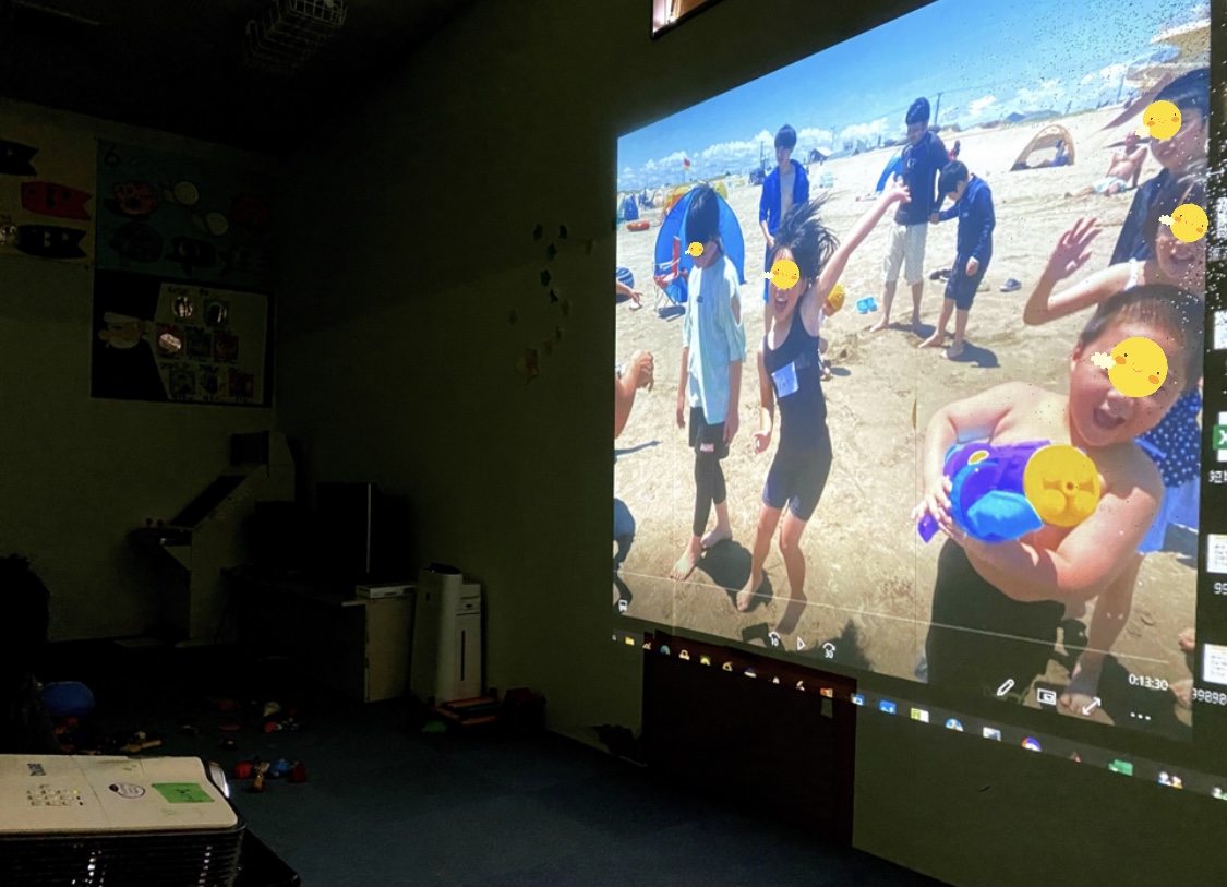 B6BC4D6C-2063-4CCC-8A82-CE13BB6DF880