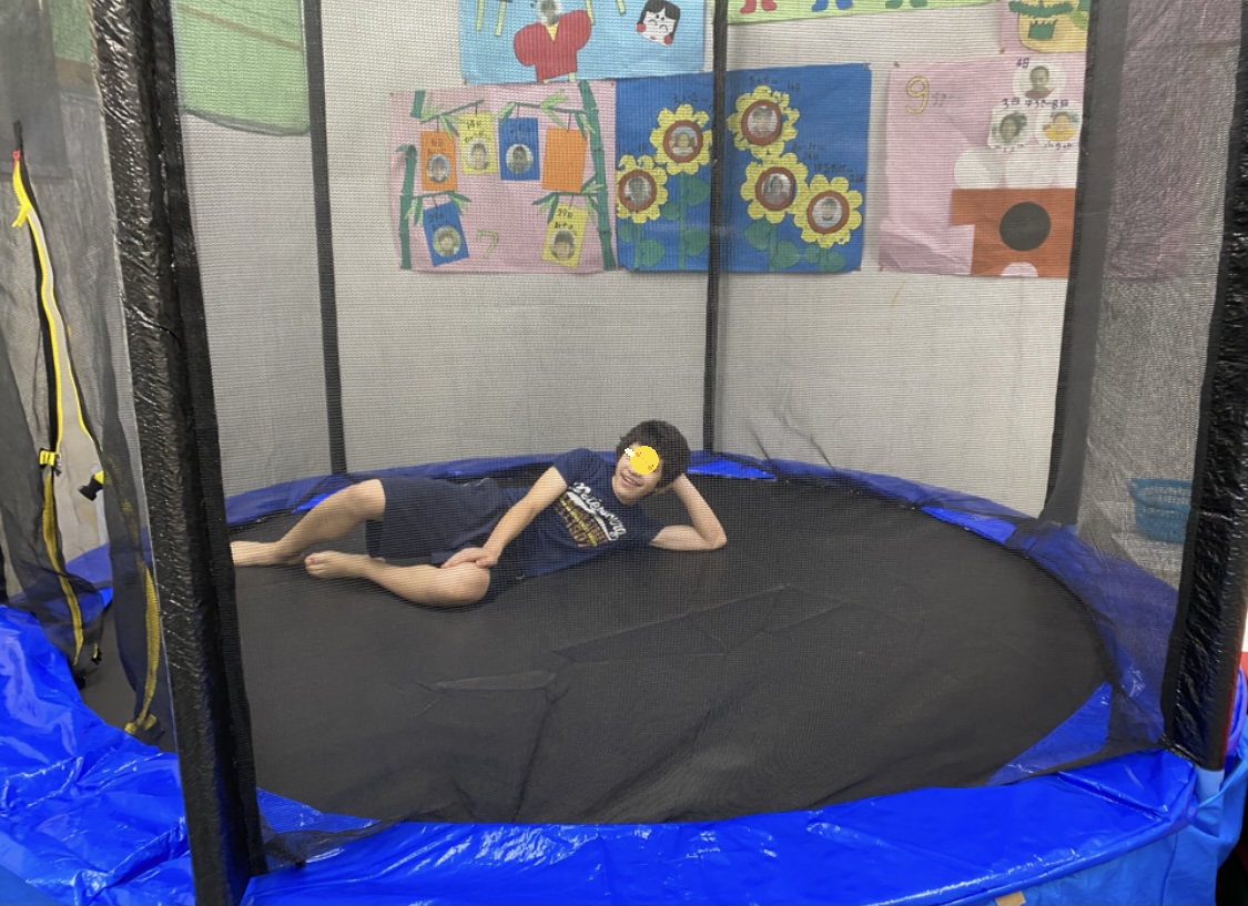 F791E186-09D7-4E3E-8899-0BA6F6E9D653